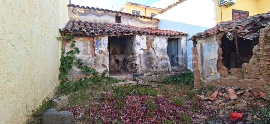 casa indipendente in vendita a San Vito