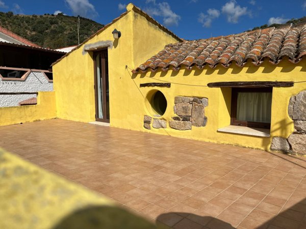 casa indipendente in vendita a San Vito