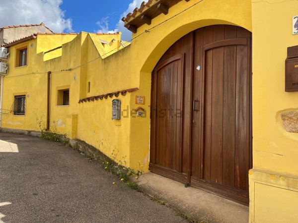 casa indipendente in vendita a San Vito