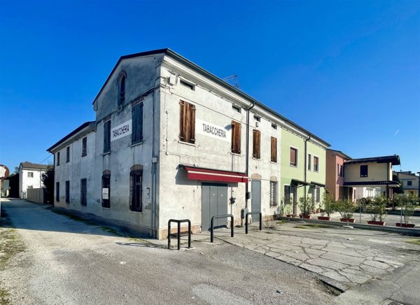 casa indipendente in vendita a San Vito