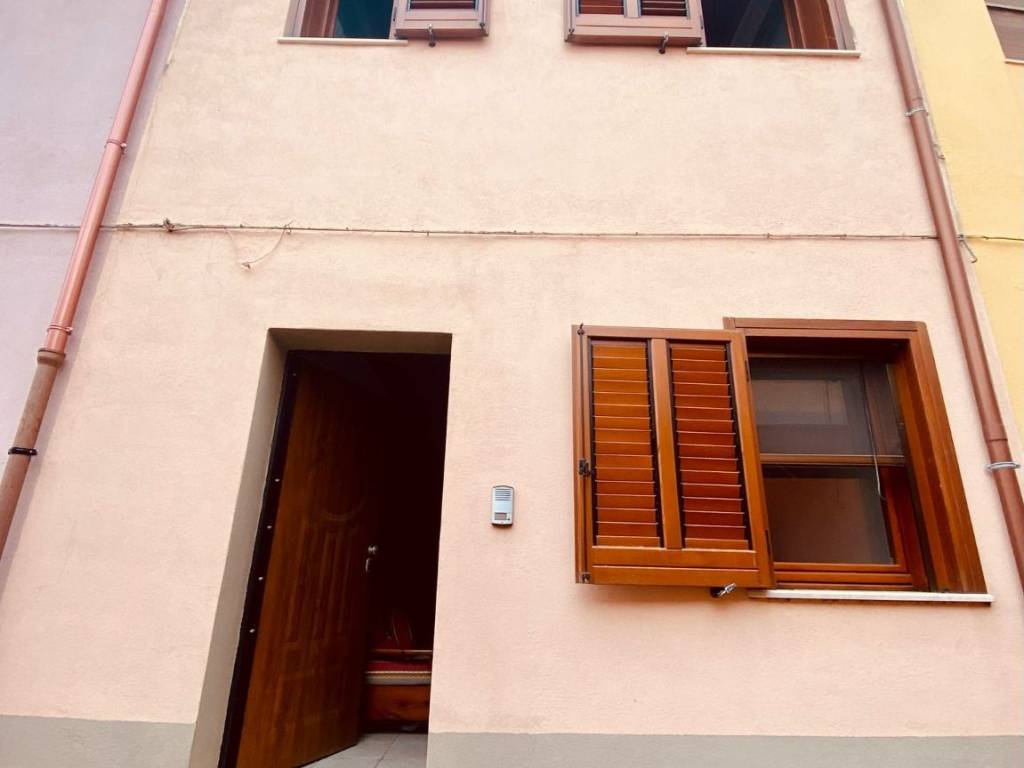 casa indipendente in vendita a San Vito