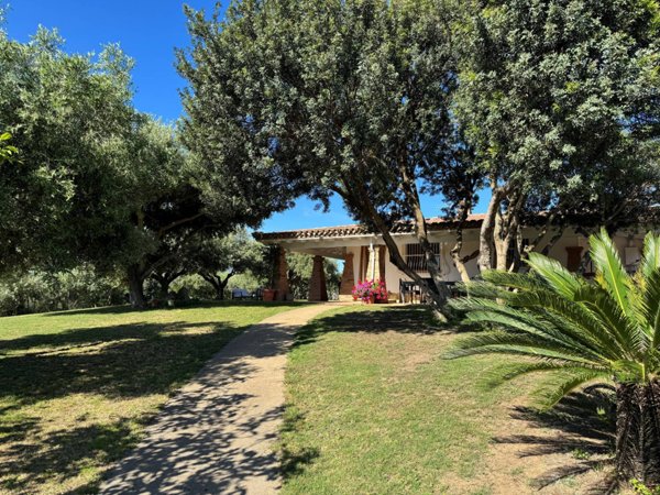 casa indipendente in vendita a San Vito