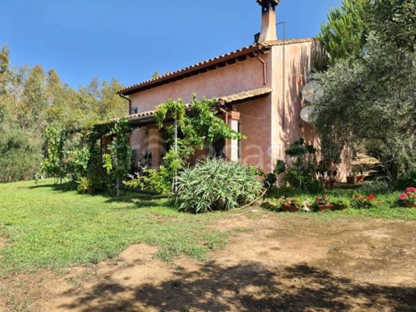 casa indipendente in vendita a San Vito
