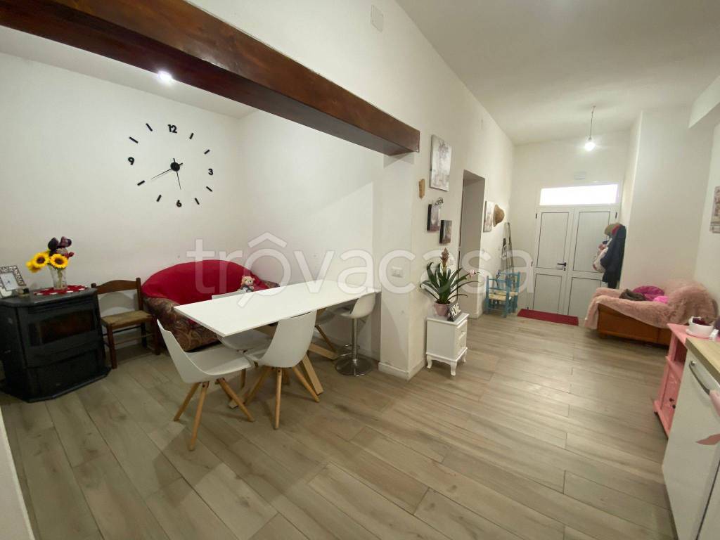 casa indipendente in vendita a San Vito