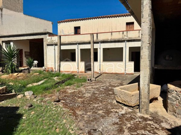 casa indipendente in vendita a San Vito