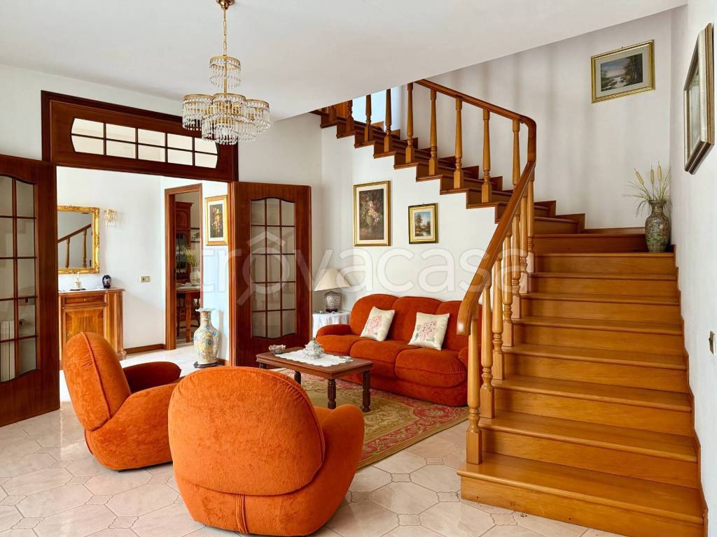 casa indipendente in vendita a San Vito