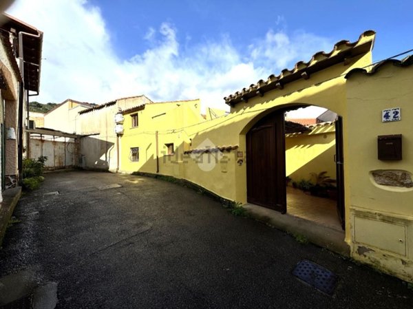 casa indipendente in vendita a San Vito