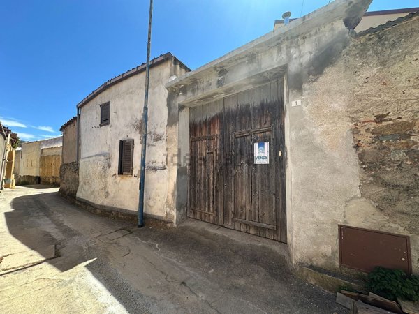 casa indipendente in vendita a San Vito