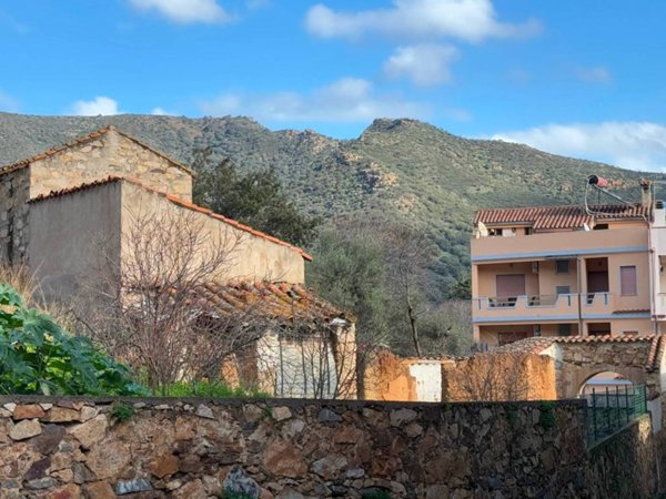 casa indipendente in vendita a San Vito