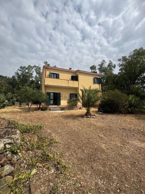 casa indipendente in vendita a San Vito