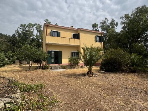 casa indipendente in vendita a San Vito
