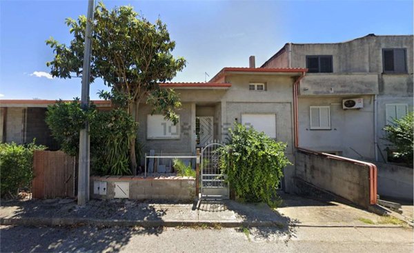 casa indipendente in vendita a Sanluri