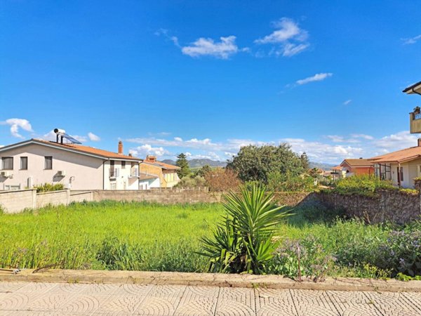casa indipendente in vendita a Sanluri
