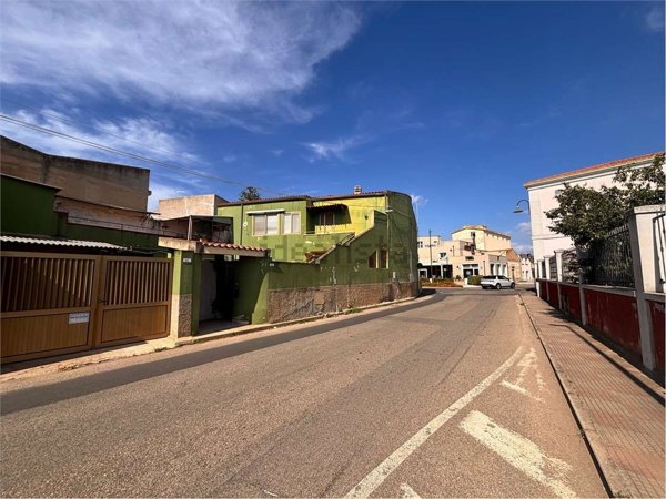 casa indipendente in vendita a Sanluri