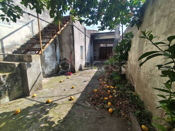 casa indipendente in vendita a Sanluri