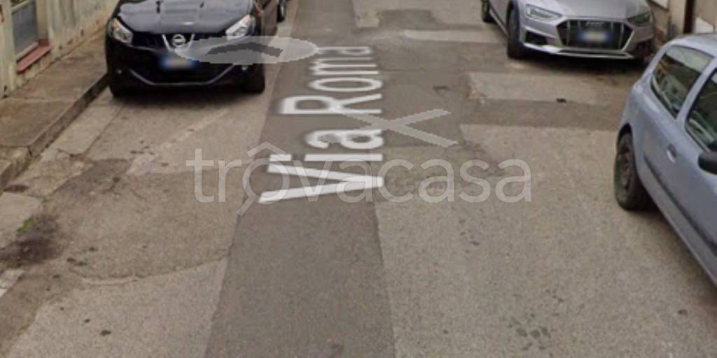 locale di sgombero in vendita a Sanluri