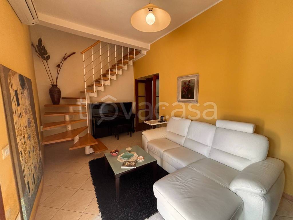 casa indipendente in vendita a Sanluri