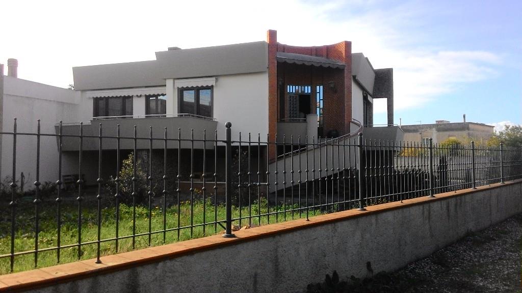 casa indipendente in vendita a Sanluri