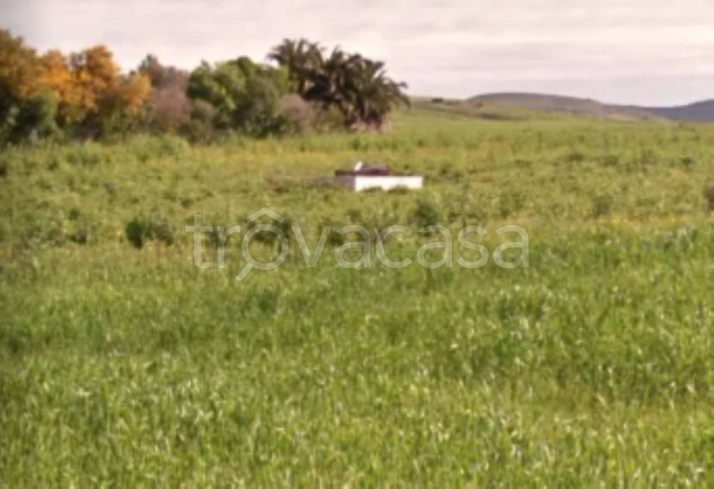 locale commerciale in vendita a Sanluri