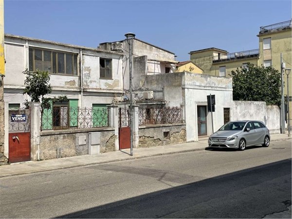 casa indipendente in vendita a Sanluri