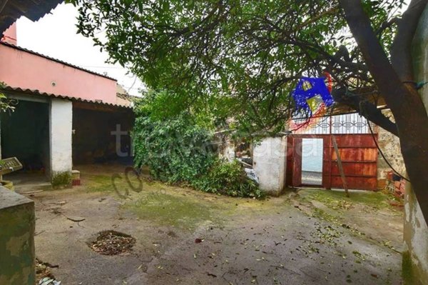 casa indipendente in vendita a Sanluri