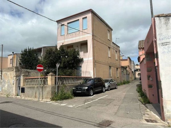casa indipendente in vendita a Sanluri