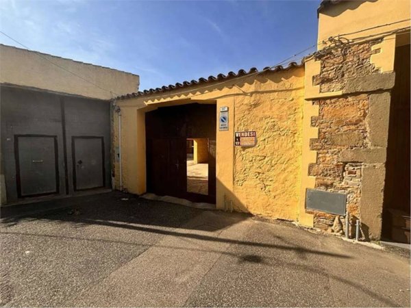 casa indipendente in vendita a Sanluri