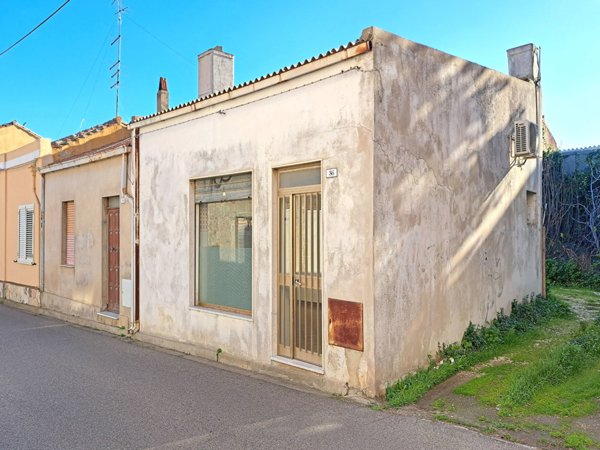 negozio in vendita a Sanluri