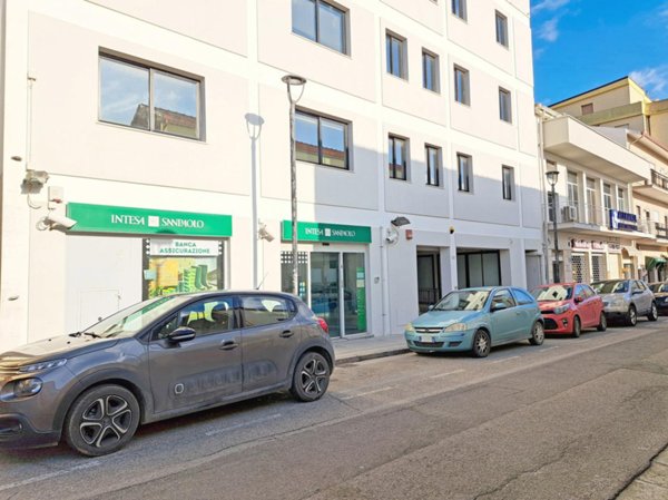 appartamento in vendita a Sanluri in zona Sanluri Stato