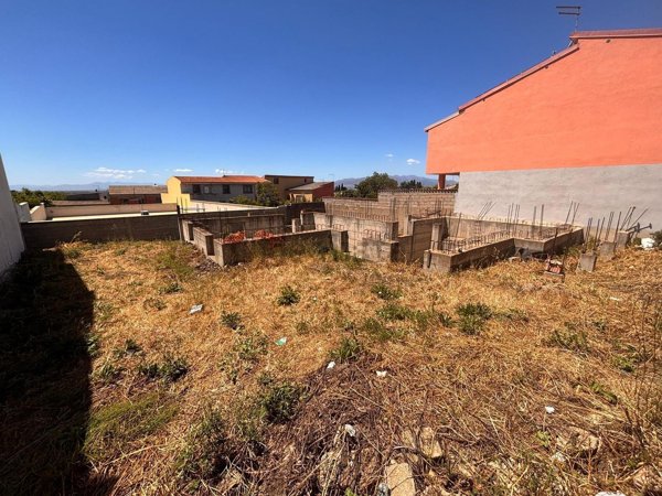 casa indipendente in vendita a Sanluri