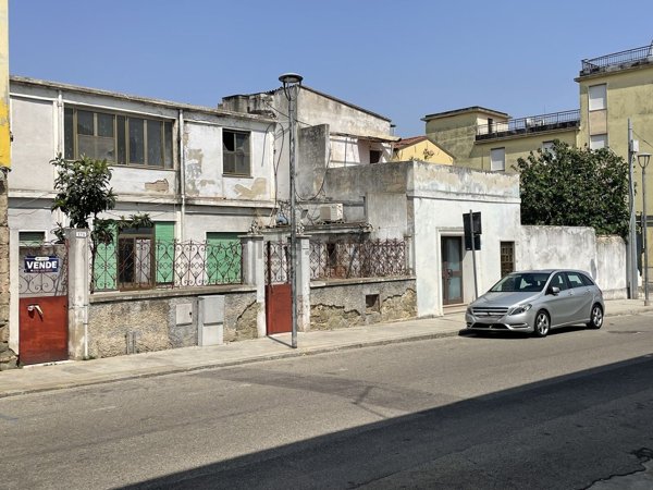 casa indipendente in vendita a Sanluri