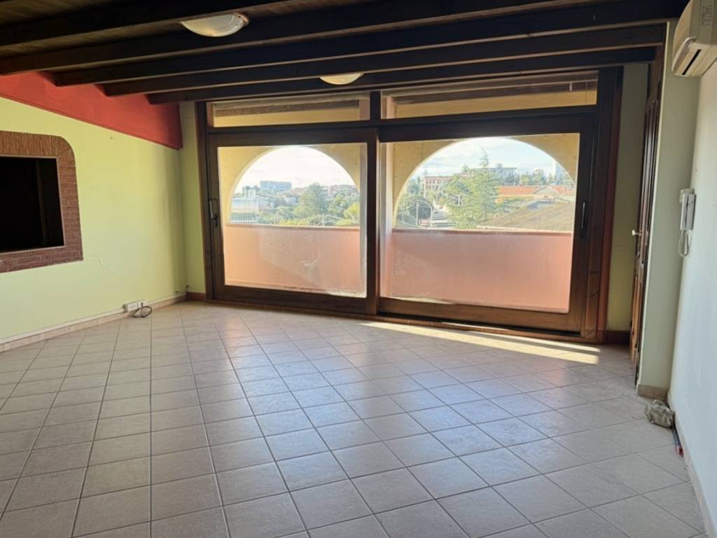 appartamento in vendita a Sanluri in zona Sanluri Stato