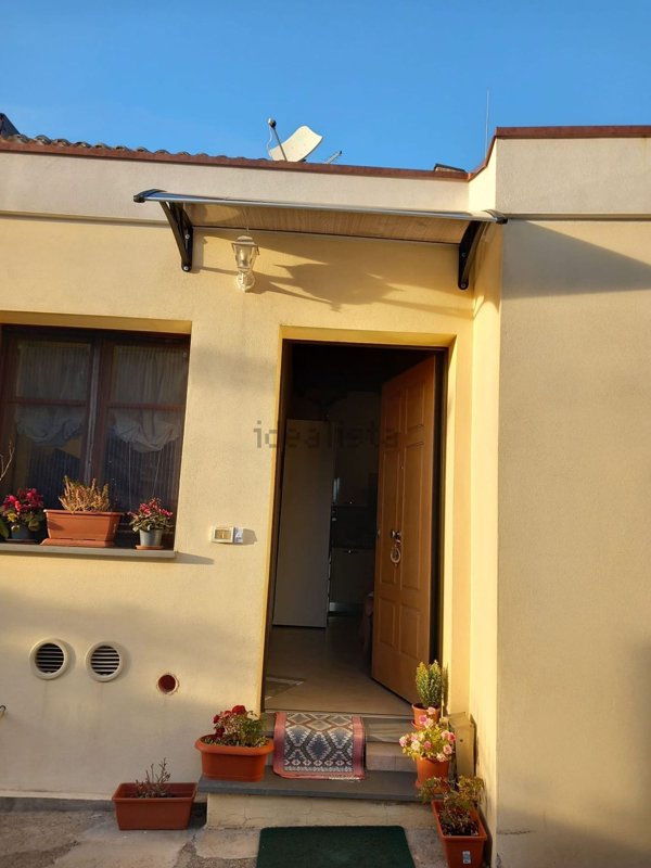 appartamento in vendita a Sanluri in zona Sanluri Stato