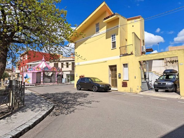 appartamento in vendita a Sanluri in zona Sanluri Stato