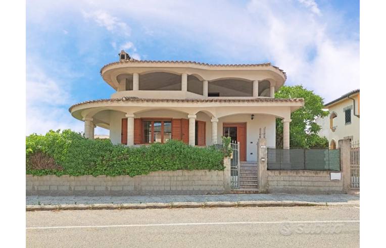 casa indipendente in vendita a Sanluri