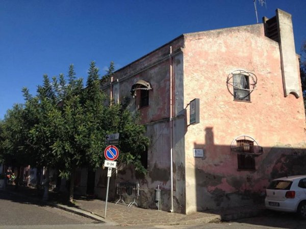 casa indipendente in vendita a Santadi