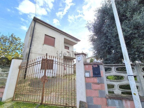 casa indipendente in vendita a Santadi