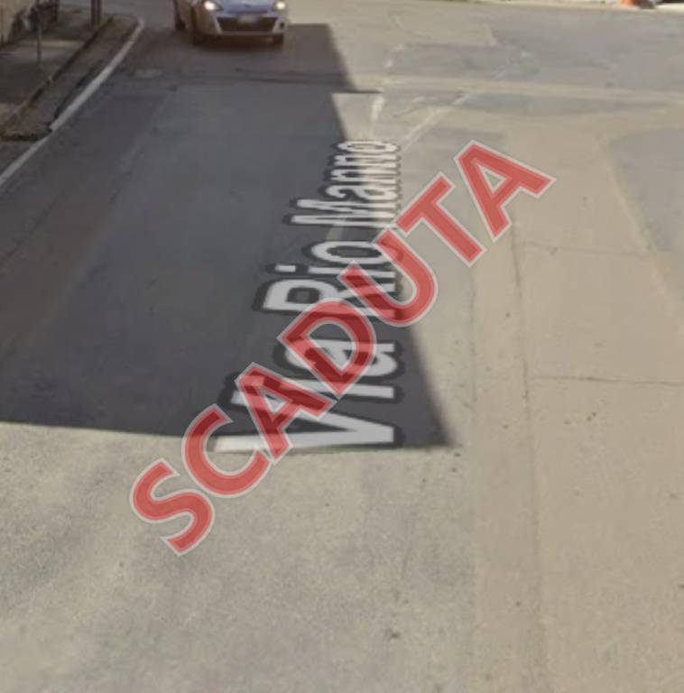 negozio in vendita a Santadi