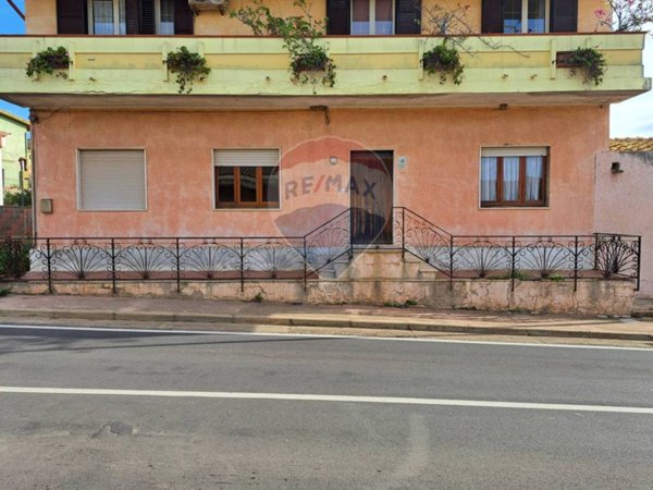 appartamento in vendita a Sant'Anna Arresi in zona Porto Pino