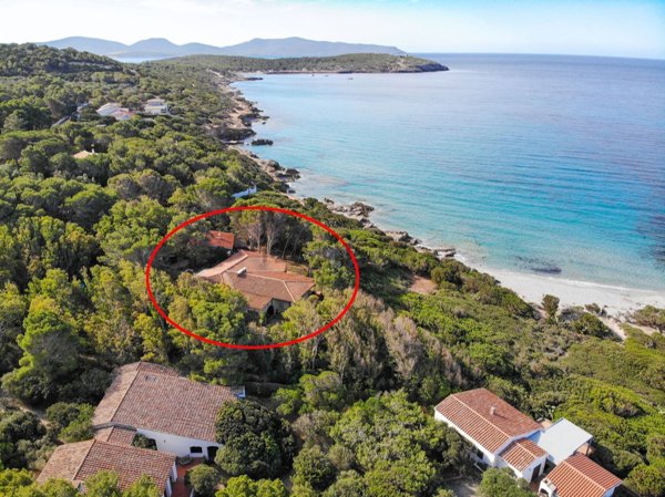 casa indipendente in vendita a Sant'Anna Arresi in zona Porto Pino