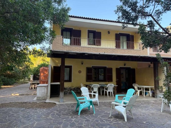 casa indipendente in vendita a Sant'Anna Arresi