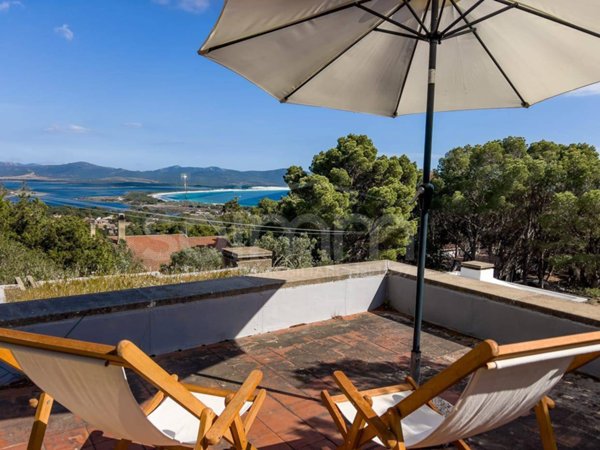 casa indipendente in vendita a Sant'Anna Arresi in zona Porto Pino