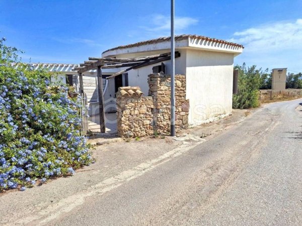 appartamento in vendita a Sant'Anna Arresi in zona Porto Pino