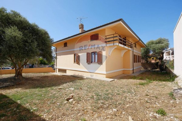 casa indipendente in vendita a Sant'Anna Arresi