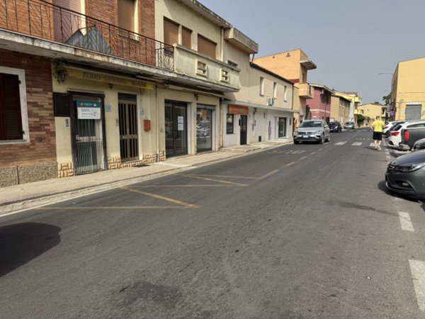 negozio in vendita a Sant'Anna Arresi