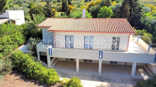 casa indipendente in vendita a Sant'Anna Arresi in zona Porto Pino