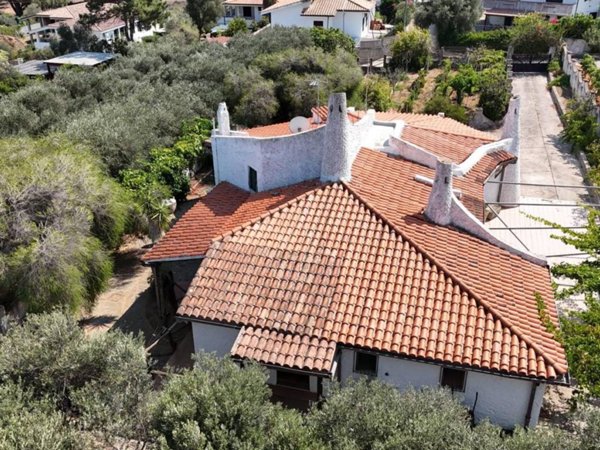 casa indipendente in vendita a Sant'Anna Arresi in zona Porto Pino