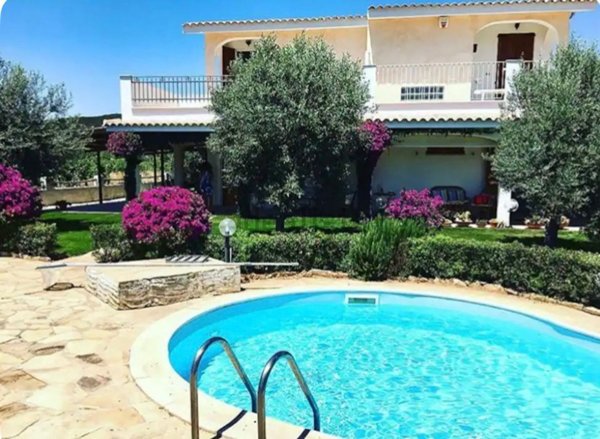 casa indipendente in vendita a Sant'Anna Arresi in zona Porto Pino