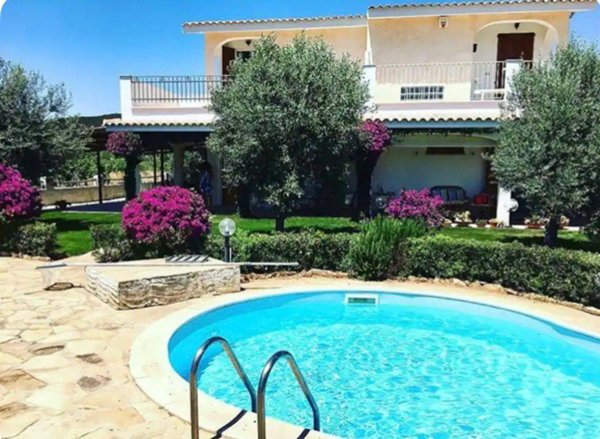 casa indipendente in vendita a Sant'Anna Arresi in zona Porto Pino