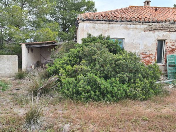 casa indipendente in vendita a Sant'Anna Arresi in zona Porto Pino